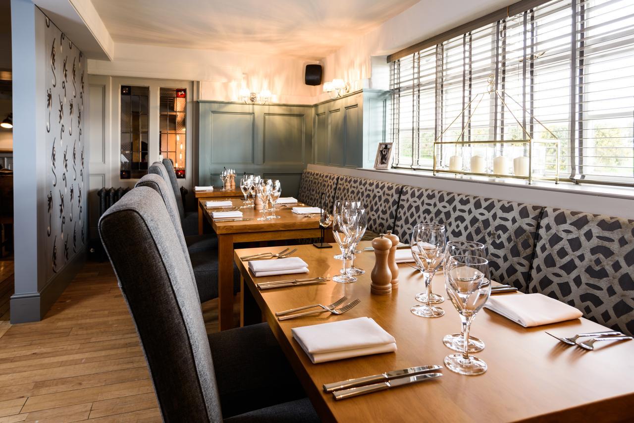 The Wheatsheaf Inn Onneley Ngoại thất bức ảnh