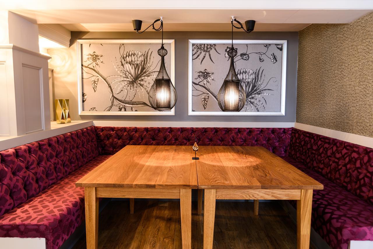 The Wheatsheaf Inn Onneley Ngoại thất bức ảnh