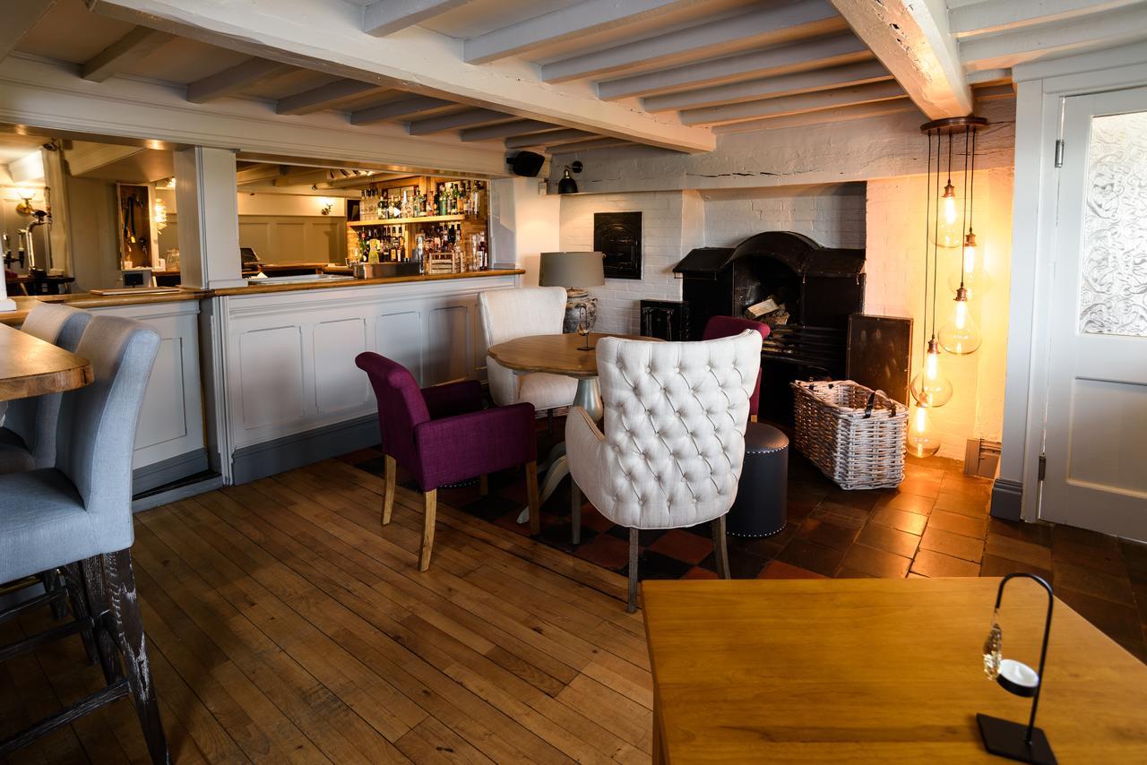 The Wheatsheaf Inn Onneley Ngoại thất bức ảnh